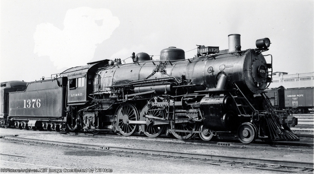 Santa Fe 4-6-2 1376